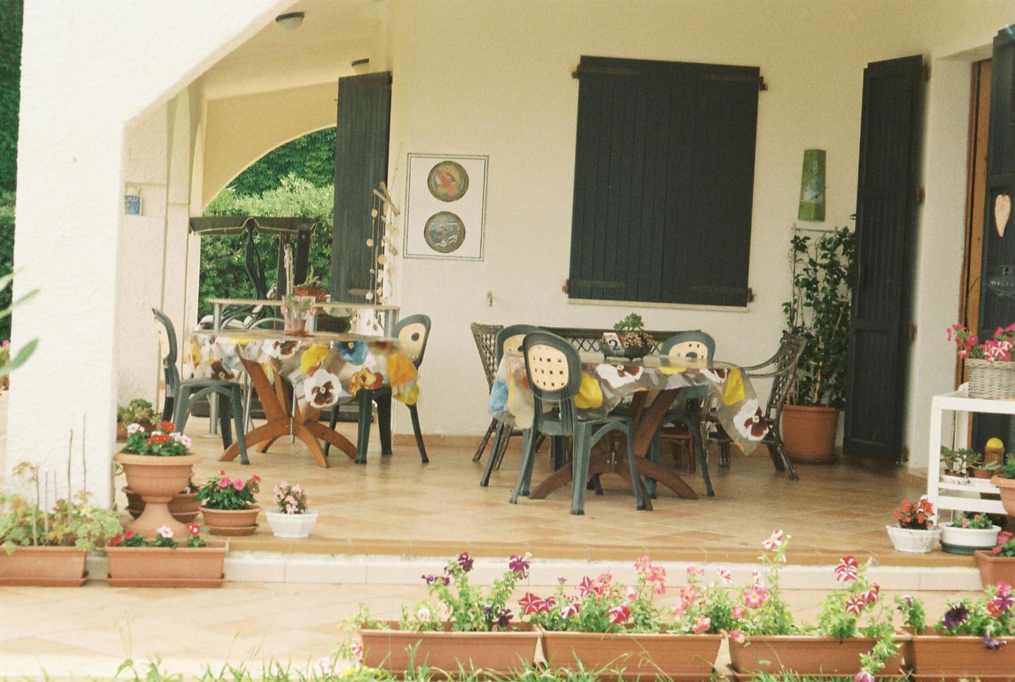 סארוק Villa Adelina מראה חיצוני תמונה