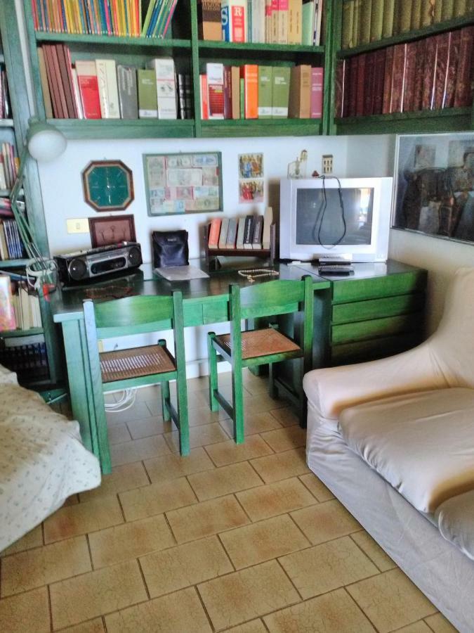 סארוק Villa Adelina מראה חיצוני תמונה